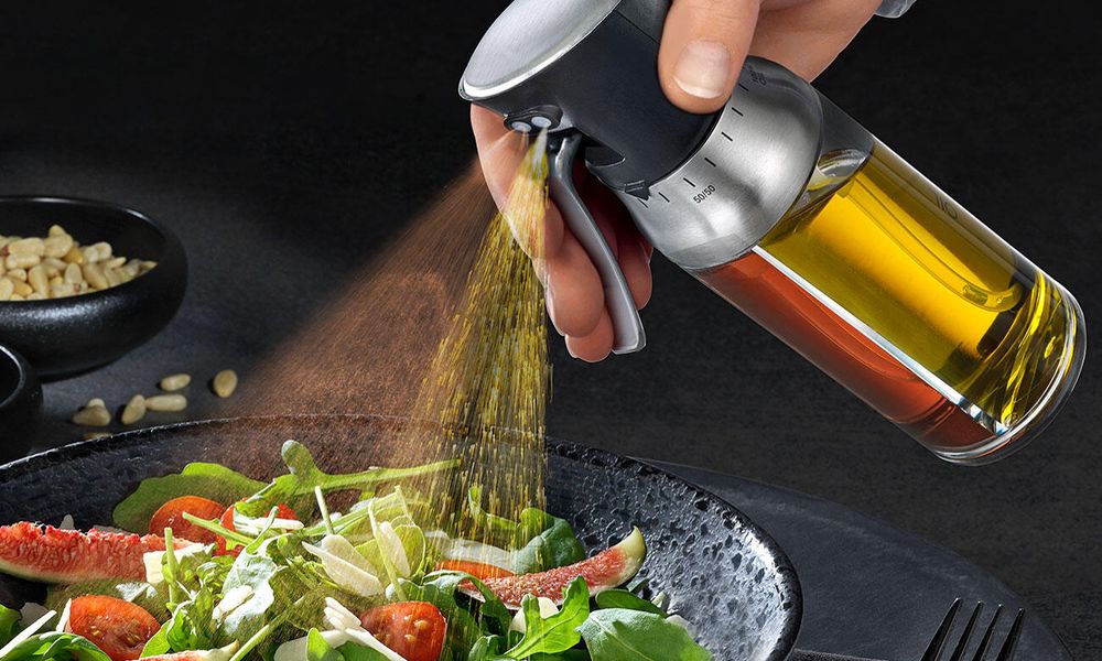 Les meilleurs spray huile d’olive 2024 : comparatif et guide d’achat 